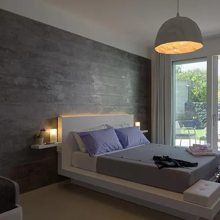 Etna Charme Couette-café *
